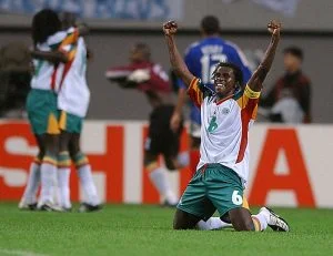 Senegal beat France in their first match of 2002 world cup